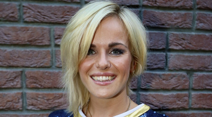 100% nl - josje huisman zwanger van eerste kindje!